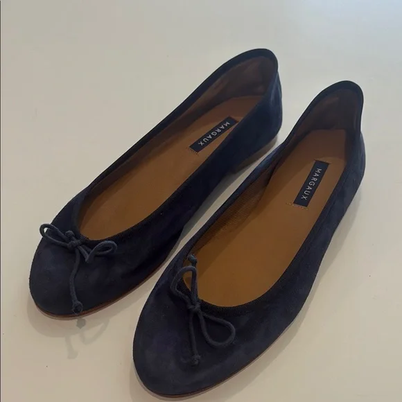 Margaux Women's navy blueBallet Flats Women’s size 41